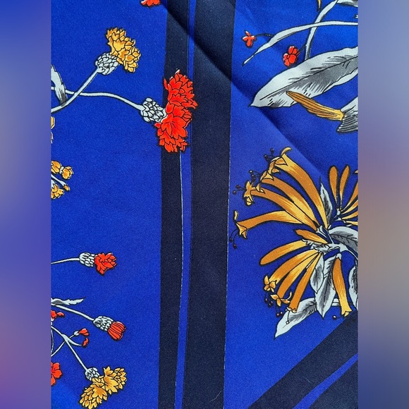 💐🟦Sunkyung Sa Silk Scarf | Yellow/Orange Bouquets | 29" Square | Vtg Japanese - Picture 15 of 17